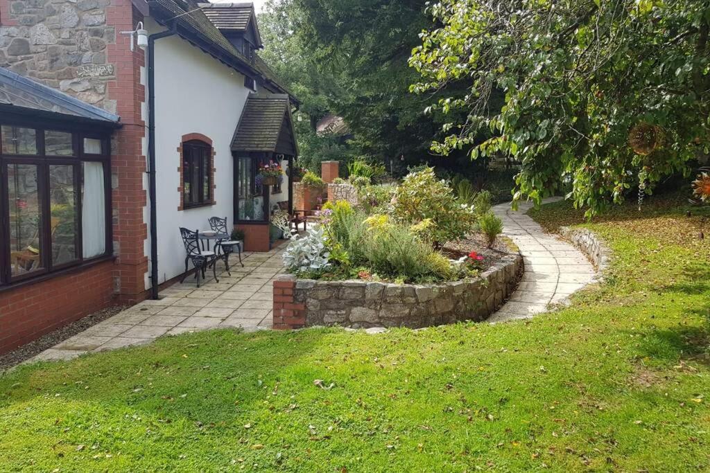 Rowan Cottages With Panoramic Views Of The Stiperstones And Walks On The Doorstep Шрусбъри Екстериор снимка