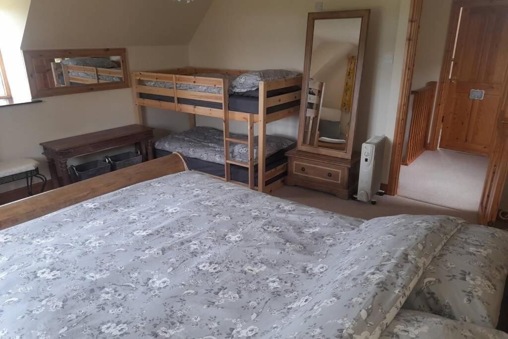 Rowan Cottages With Panoramic Views Of The Stiperstones And Walks On The Doorstep Шрусбъри Екстериор снимка