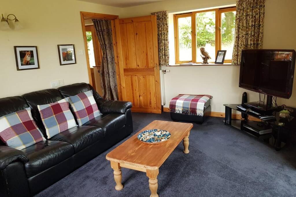 Rowan Cottages With Panoramic Views Of The Stiperstones And Walks On The Doorstep Шрусбъри Екстериор снимка